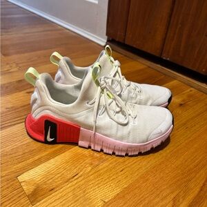 Nike White and Pink Metcon Free